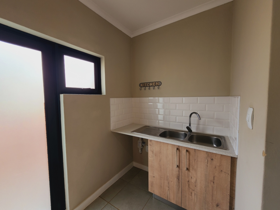 3 Bedroom Property for Sale in De Land Estate North West